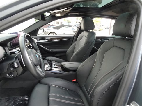 Used 2021 BMW 540i w/ M Sport Package image 10