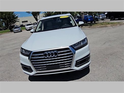 Used 2019 Audi Q7 2.0T Premium Plus w/ Premium Plus Package image 30