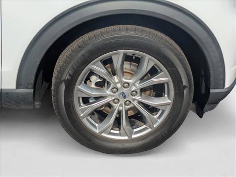 Used 2021 Ford Explorer Limited w/ Equipment Group 301A image 22