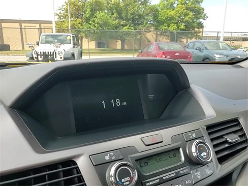 Used 2016 Honda Odyssey EX-L image 19