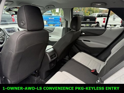Used 2022 Chevrolet Equinox LS w/ LS Convenience Package image 9