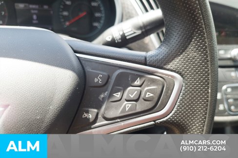 Used 2022 Chevrolet Malibu LT image 12