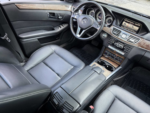 Used 2014 Mercedes-Benz E 350 Sedan w/ Premium 1 Package image 21