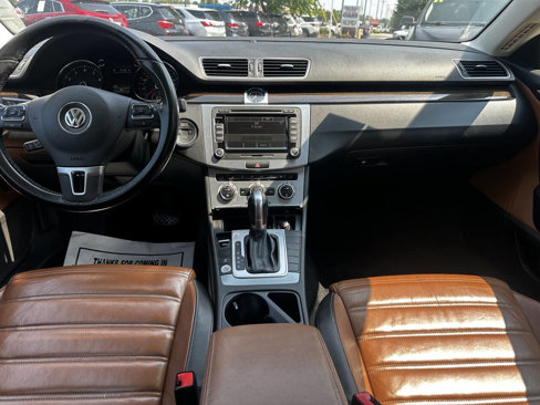 Used 2015 Volkswagen CC Executive image 29