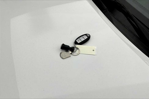 Used 2021 Nissan Kicks S image 12