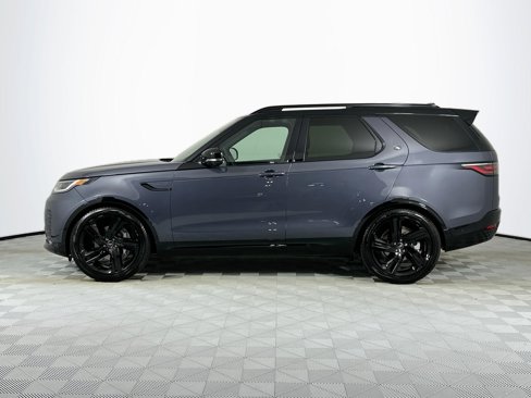 Certified 2025 Land Rover Discovery Dynamic SE image 8