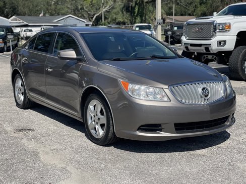 Used 2010 Buick LaCrosse CX image 10
