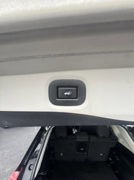 Used 2019 Nissan Rogue SV image 32