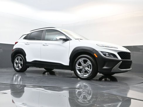 Used 2023 Hyundai Kona SEL image 21