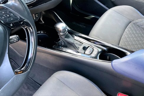 Used 2021 Toyota C-HR XLE image 15