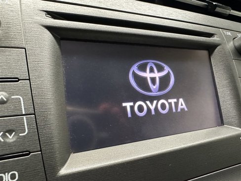 Used 2014 Toyota Prius Two image 23
