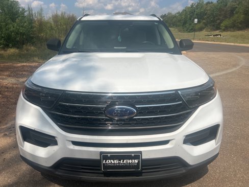 Used 2021 Ford Explorer XLT image 1