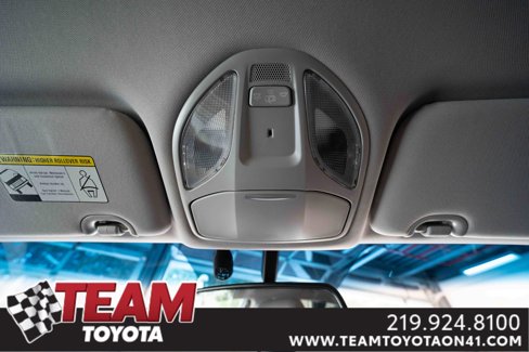 Used 2018 Hyundai Santa Fe Sport w/ 2.4L Value Package 02 image 18