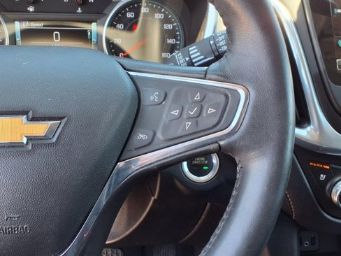 Used 2018 Chevrolet Equinox Premier image 27