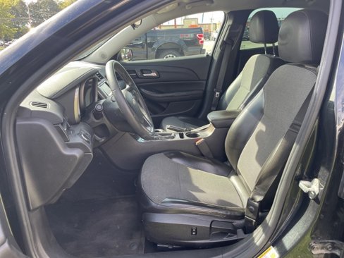Used 2014 Chevrolet Malibu LT image 12