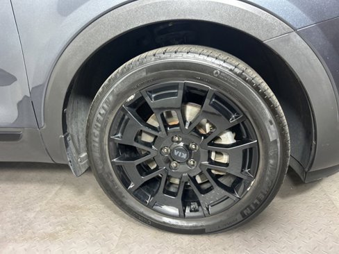 Used 2021 Kia Telluride SX w/ SX Prestige Package image 32
