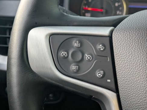 Used 2024 GMC Terrain SLT image 16