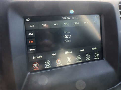 Used 2019 Jeep Compass Latitude w/ Cold Weather Group image 16