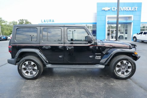 Used 2018 Jeep Wrangler Unlimited Sahara image 4