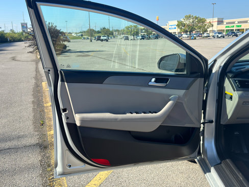 Used 2017 Hyundai Sonata SE image 13