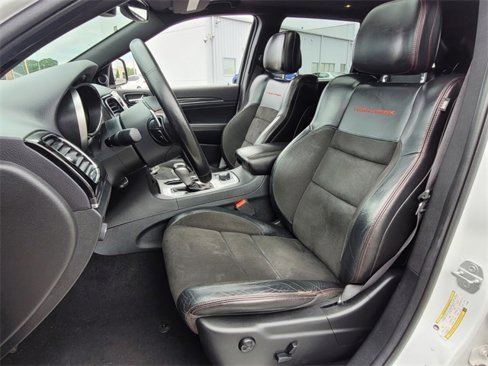 Used 2020 Jeep Grand Cherokee Trailhawk image 6