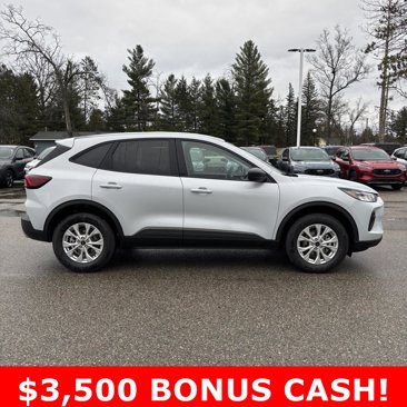 New 2025 Ford Escape Active w/ Cold Weather Package image 2
