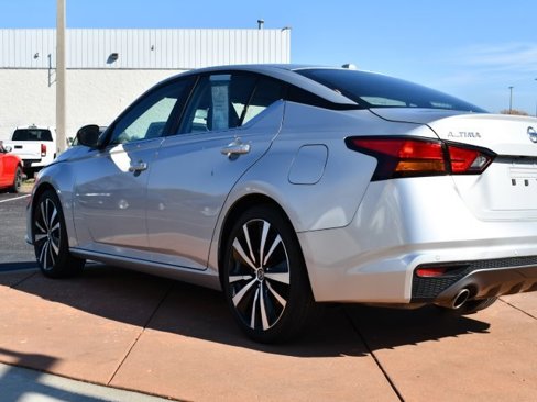 Used 2022 Nissan Altima 2.5 SR image 4