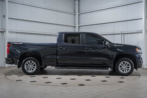 Used 2022 Chevrolet Silverado 1500 RST w/ Convenience Package II image 8