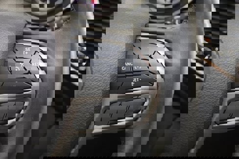 Used 2019 Jeep Cherokee Limited image 23