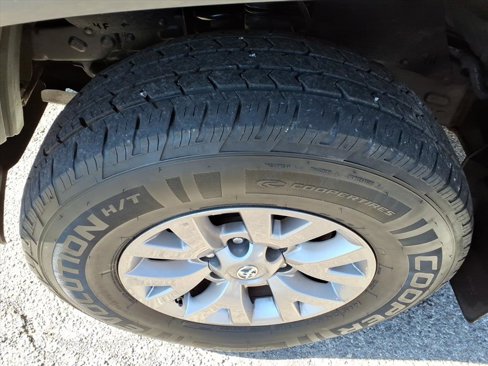 Used 2019 Toyota Tacoma SR5 image 20