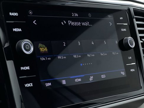 Used 2022 Volkswagen Atlas SE image 16