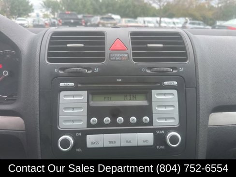 Used 2008 Volkswagen Rabbit S image 16