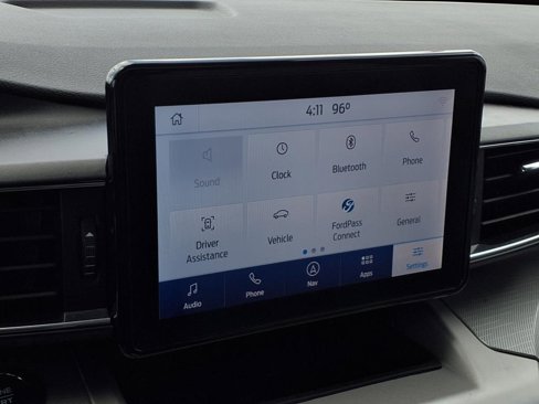 Used 2021 Ford Explorer XLT w/ XLT Sport Appearance Package image 26