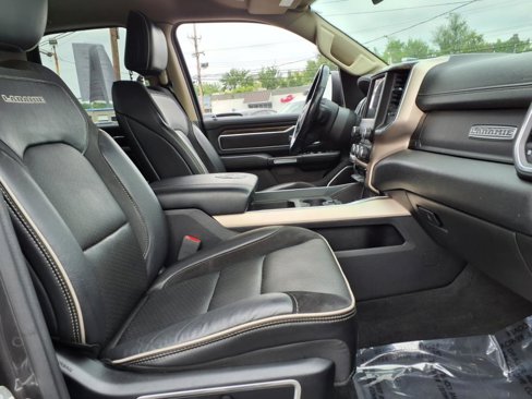 Used 2020 RAM 1500 Laramie image 14