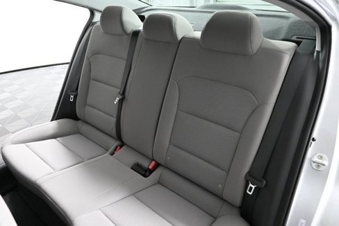 Used 2020 Hyundai Elantra SE w/ Cargo Package (C1) image 12