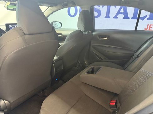 Used 2022 Toyota Corolla SE image 13