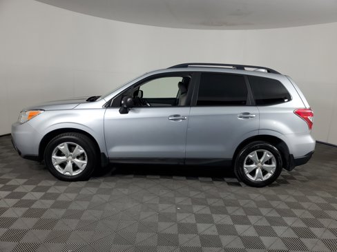 Used 2016 Subaru Forester 2.5i w/ Alloy Wheel Package image 7