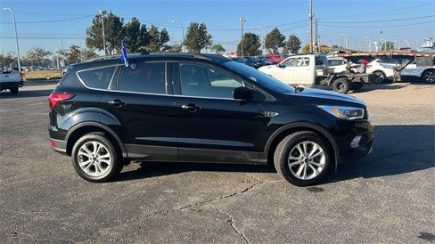 Certified 2019 Ford Escape SEL image 3