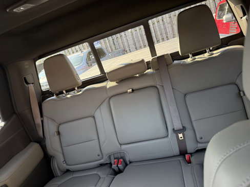 Used 2021 GMC Sierra 1500 SLT w/ SLT Premium Plus Package image 14