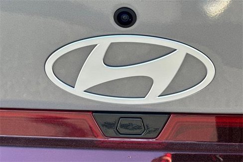 Used 2024 Hyundai Elantra SEL image 28