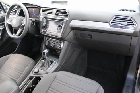 Used 2022 Volkswagen Tiguan S image 24