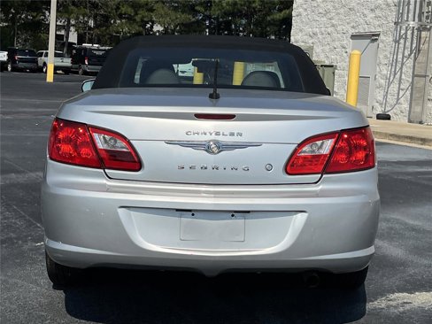 Used 2010 Chrysler Sebring Touring w/ Special Touring Group image 19