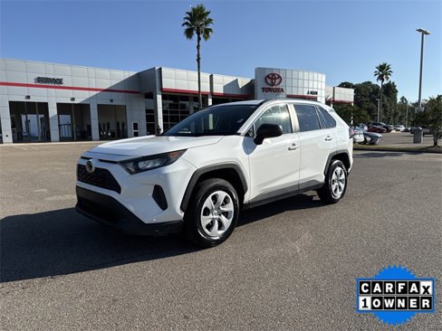 Certified 2019 Toyota RAV4 LE image 1