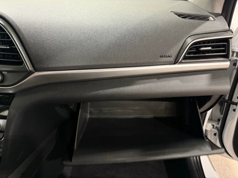 Used 2020 Hyundai Elantra SEL w/ Cargo Package (C1) image 30