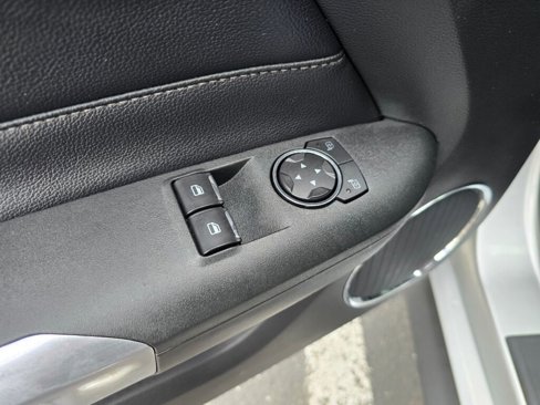 Used 2016 Ford Mustang Premium image 17