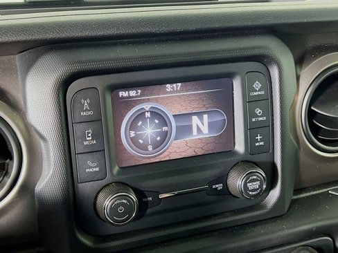 Used 2020 Jeep Gladiator Sport w/ Quick Order Package 24S image 13