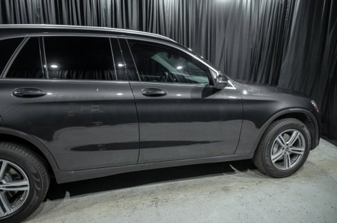 Used 2022 Mercedes-Benz GLC 300 image 4