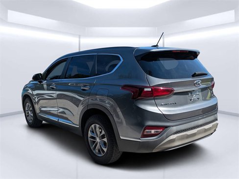 Used 2020 Hyundai Santa Fe SE image 5