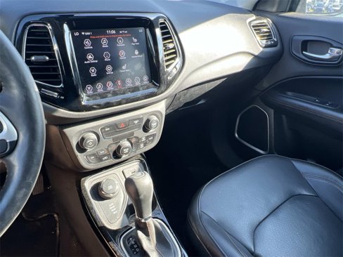 Used 2019 Jeep Compass Limited image 24