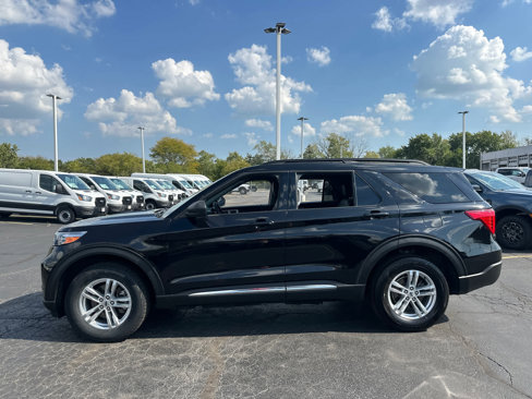 Used 2022 Ford Explorer XLT w/ Equipment Group 202A image 5